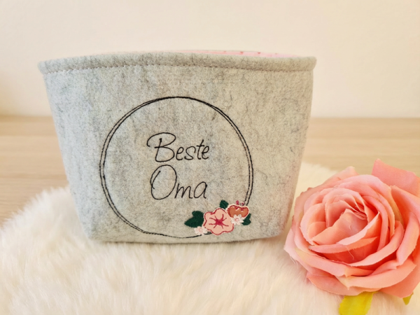 Button Blumen Ranke Beste Mama Oma Muttertag - doodle Stickdatei